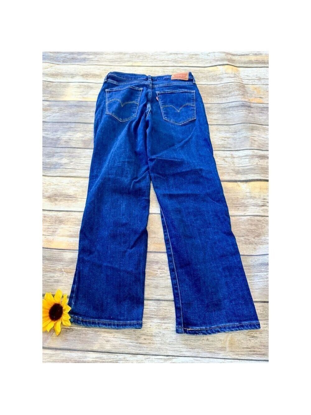 LEVI STRAUS HIGH RISE CROPS - Picture 4 of 9